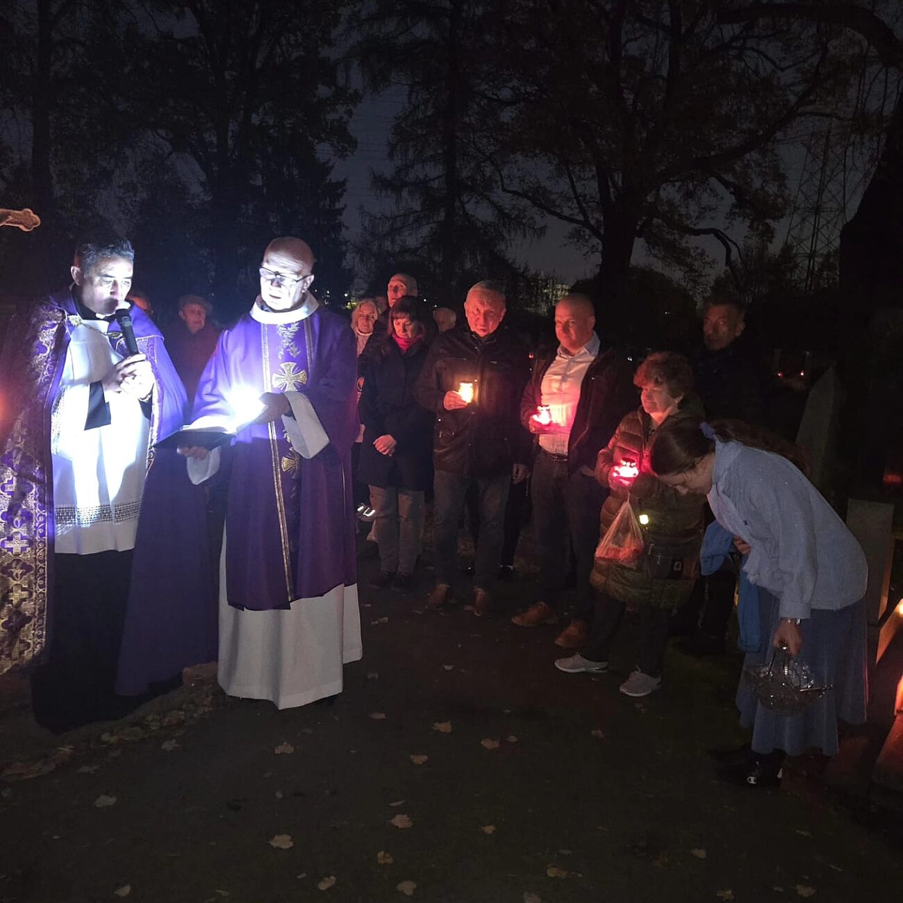 Hřbitov na Praze 14. Foto: Jiří Zajac