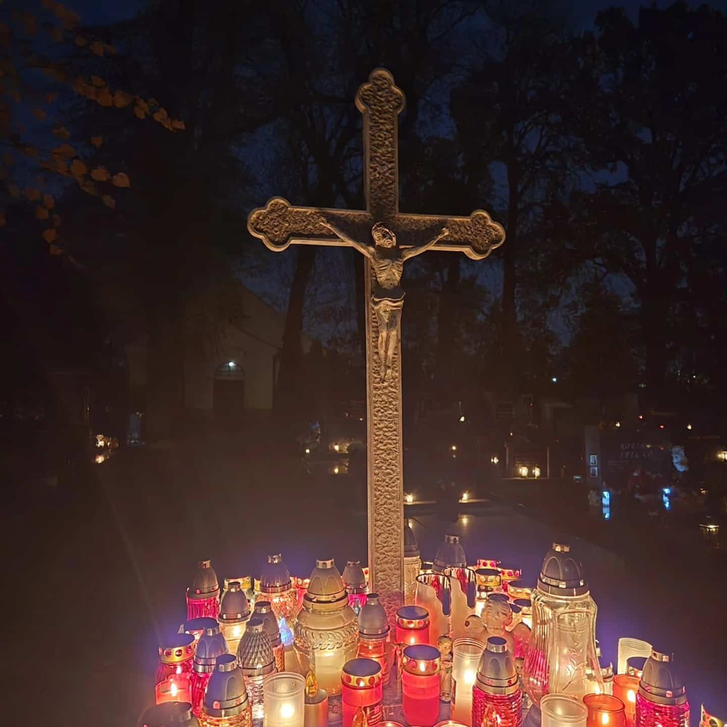 Hřbitov na Praze 14. Foto: Jiří Zajac