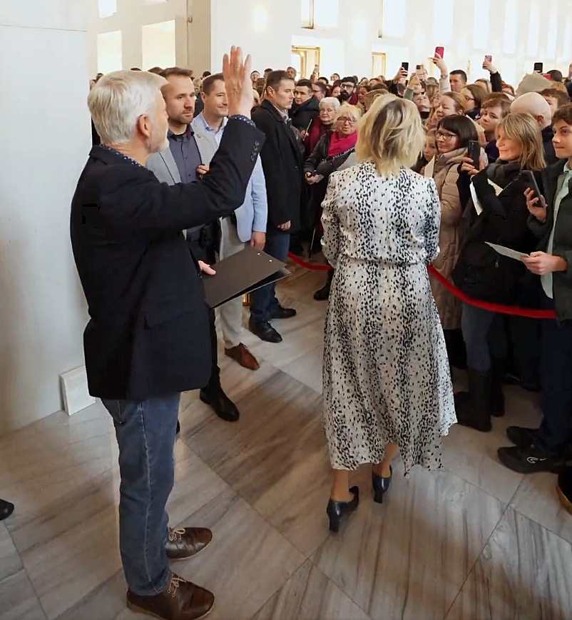 Návštěvníci se na Hradě mohli potkat s prezidentským párem. Zdroj: X/PrezidentPavel