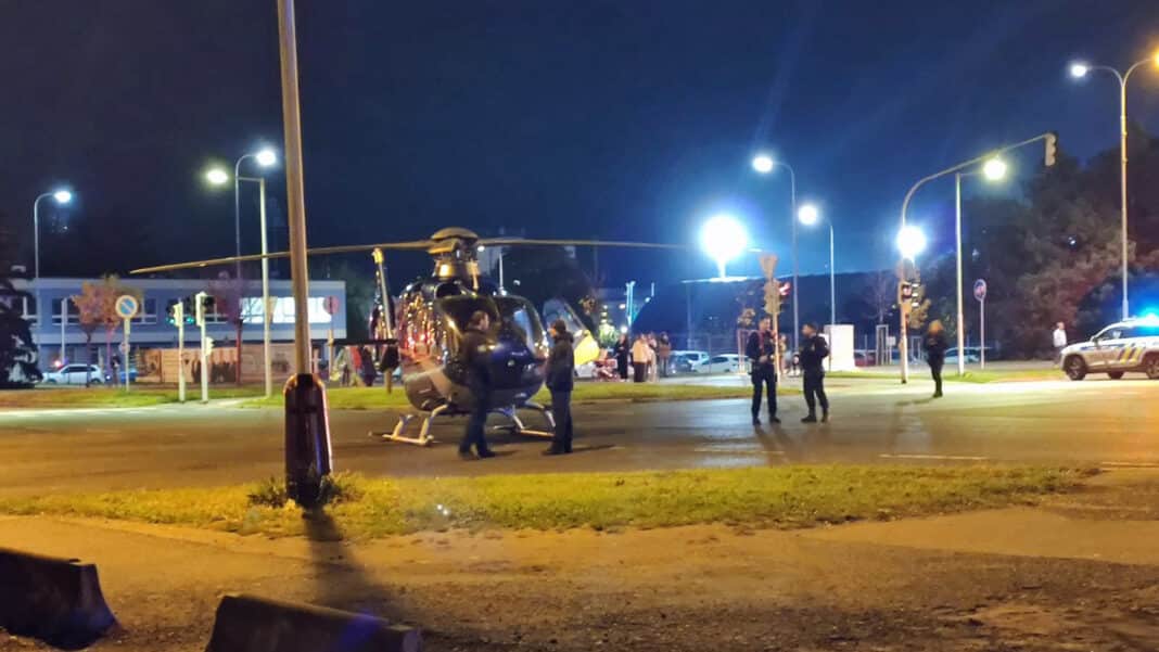 V Mladé Boleslavi přistával vrtulník. Foto: ČRzprávy