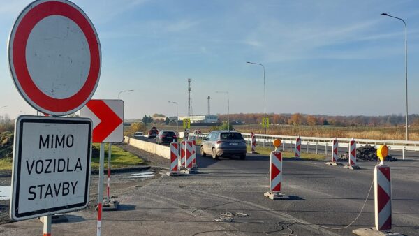 Od pondělí skončí omezení na dálnici D10 a D0 u Prahy. Foto: ŘSD