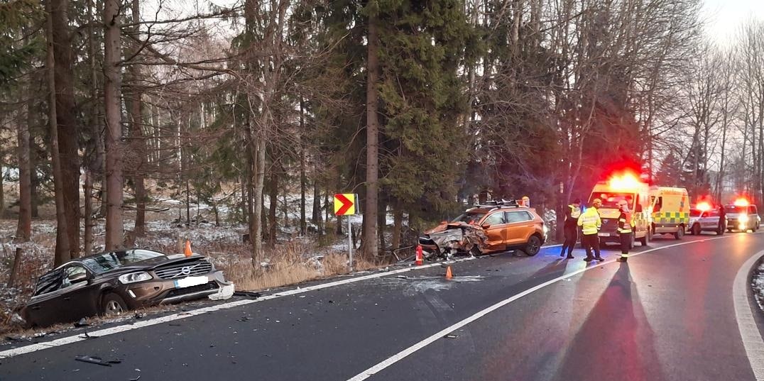 Vážná nehoda u Žďárského Potoka. Foto: ZZS