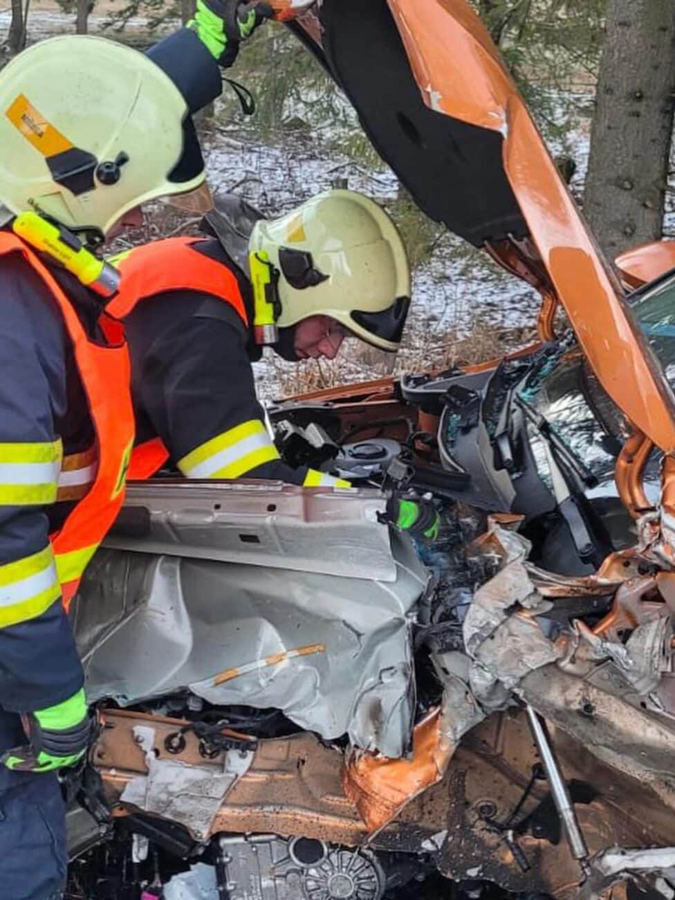 Vážná nehoda u Žďárského Potoka. Foto: HZS