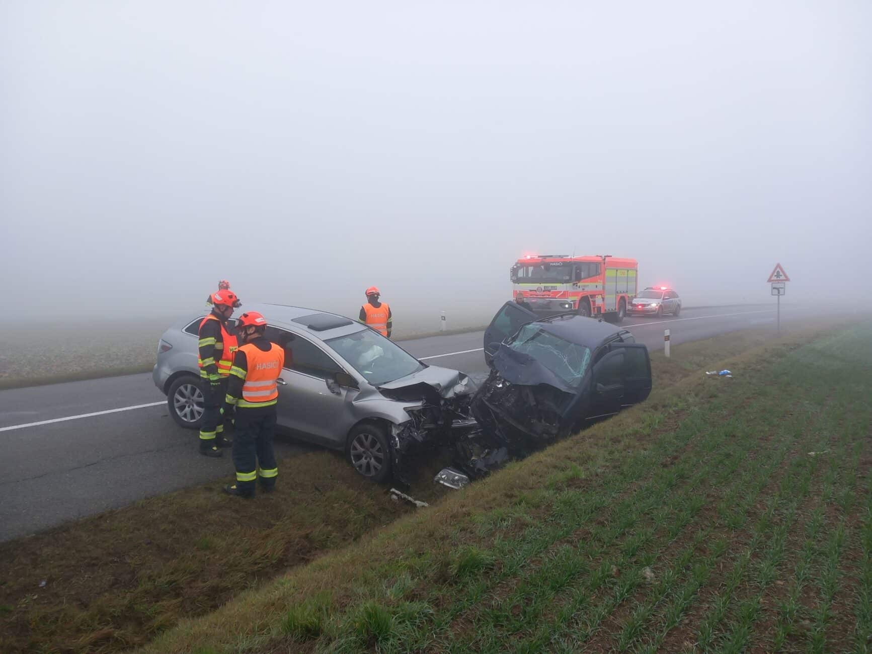 Den plný vážných nehod na jižní Moravě. Foto: HZS