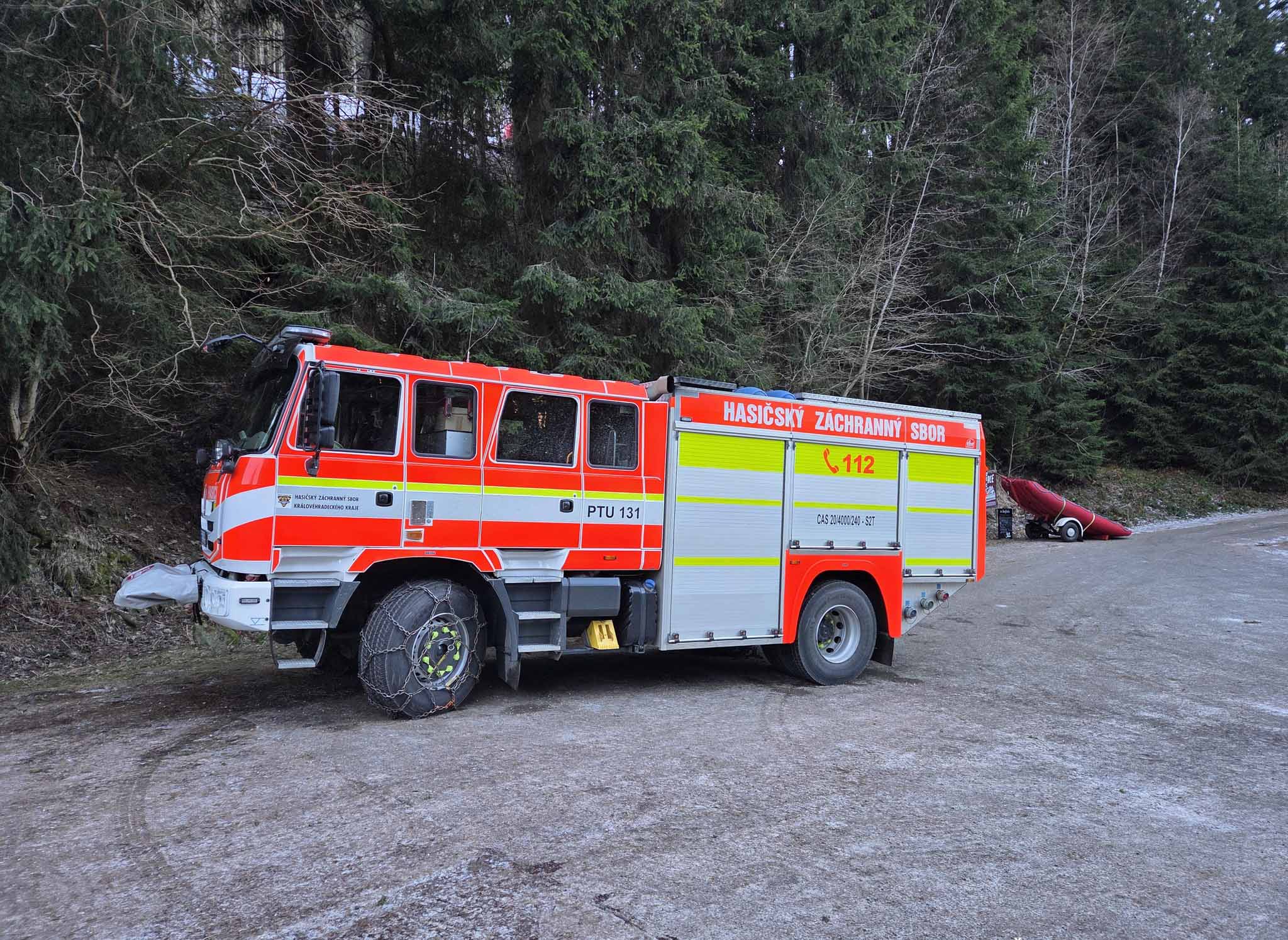 Ve Svatopeterském potoku ve Špindlu našli mrtvou osobu. Foto: Hasiči Špindlerův Mlýn