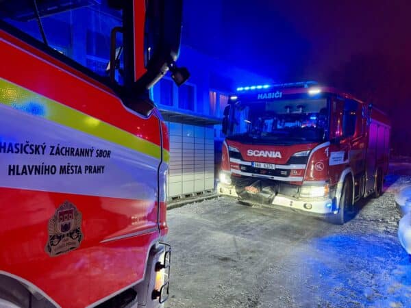 Požár na vysokoškolských kolejích v Praze na Břevnově. Foto: HZS Praha