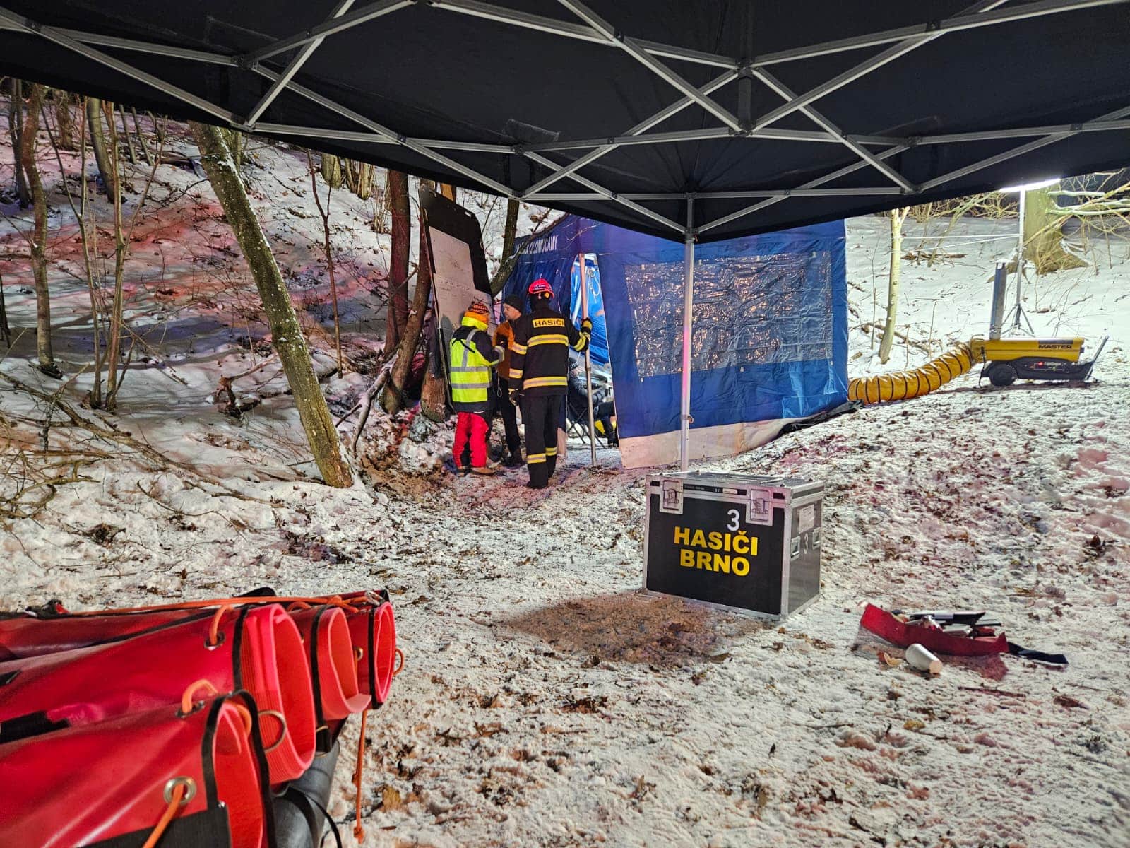 Záchranná akce v Moravském krasu. Foto: HZS