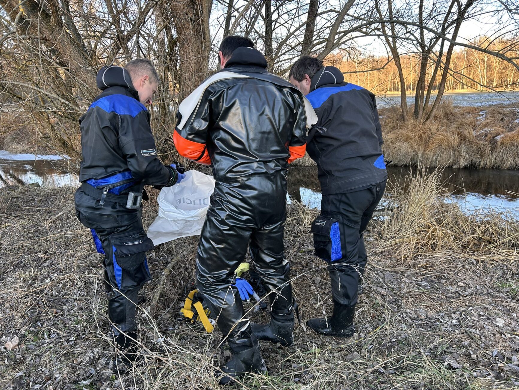 Policie v řece Blanici našla část těla ženy. Foto: PČR