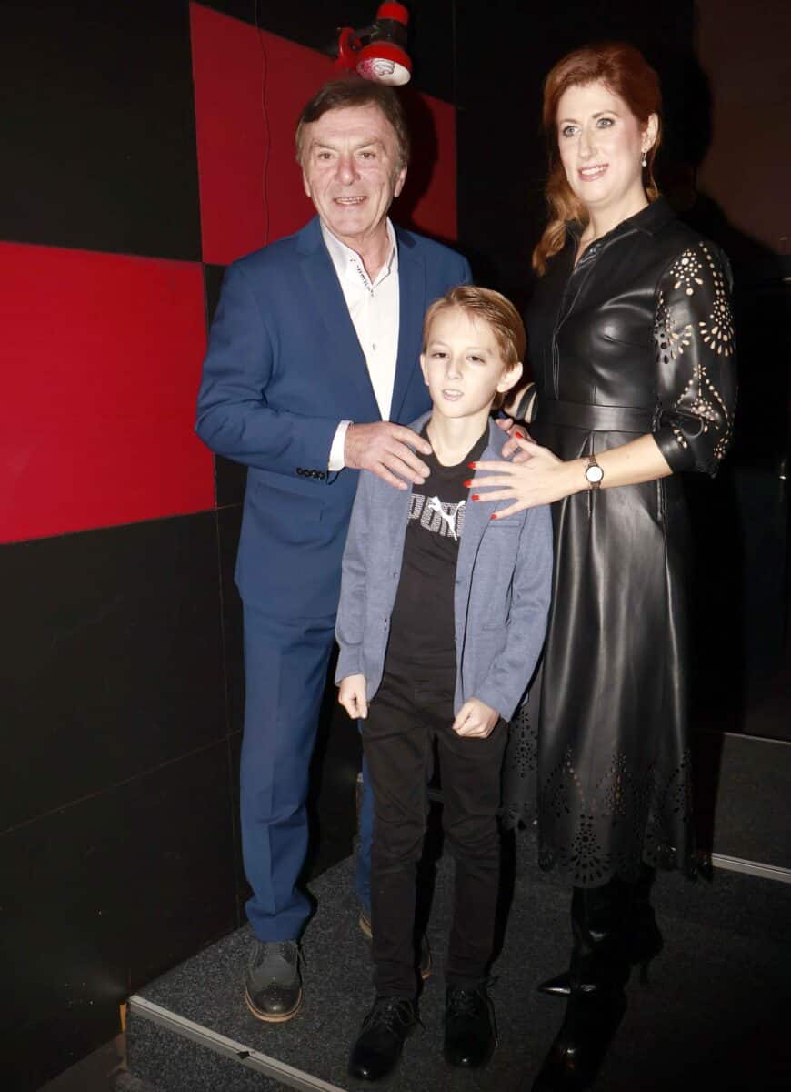 Pavel Trávníček, jeho žena Monika a jejich syn Maxmilián. Foto: Nextfoto