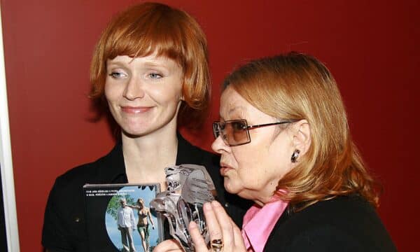 Jana Brejchová v roce 2007 s herečkou Aňou Geislerovou na křtu DVD Kráska v nesnázích. Foto: Nextfoto