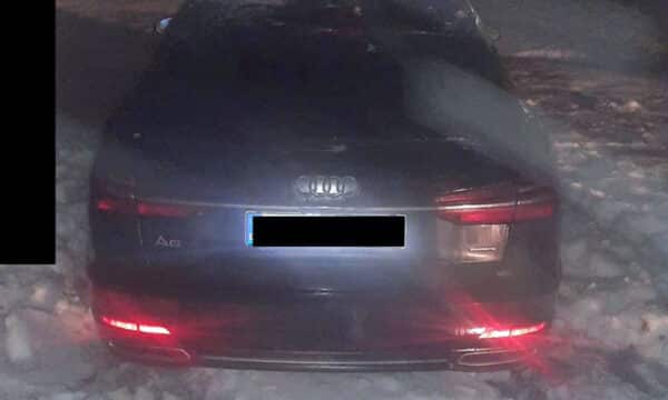 Mladíci driftováním zničili lyžařskou stopu v Josefově Dole. Foto: Policie ČR