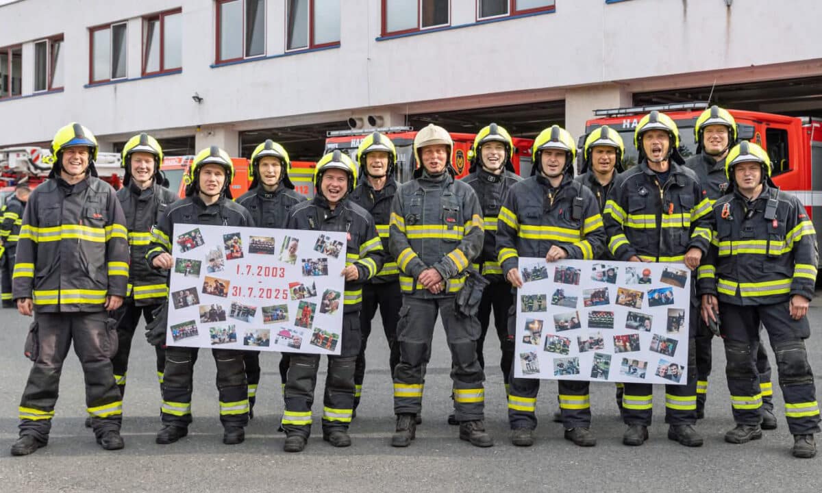 V červenci se Jan Žižka kvůli nemoci rozloučil s kolegy a u hasičů musel skončit. Foto: Mirek Pásek / HZS Středočeského kraje