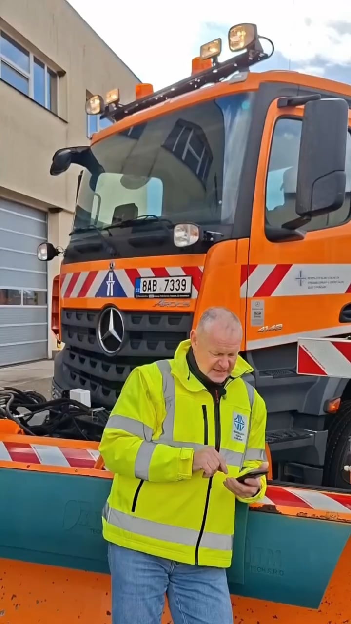 VIDEO: Jan Rýdl se vyjádřil ke kritice zimní údržby. Video: ŘSD