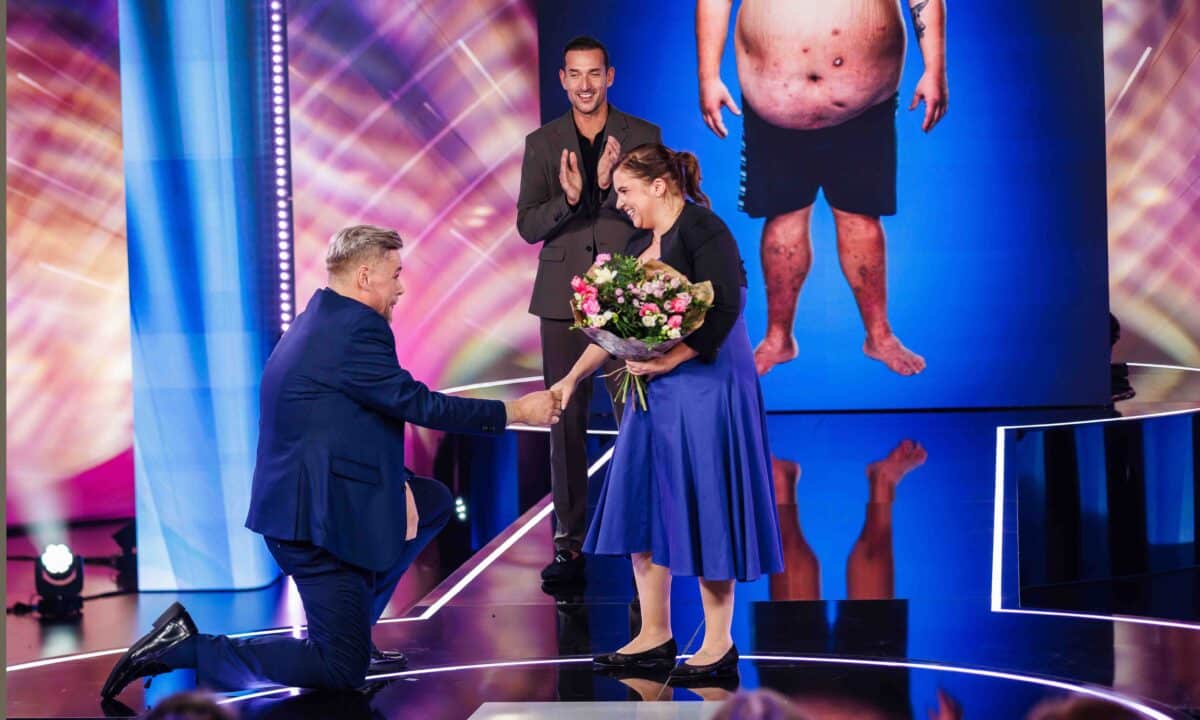 Během gala večera Honza požádal partnerku Jitku o ruku. Foto: TV Nova