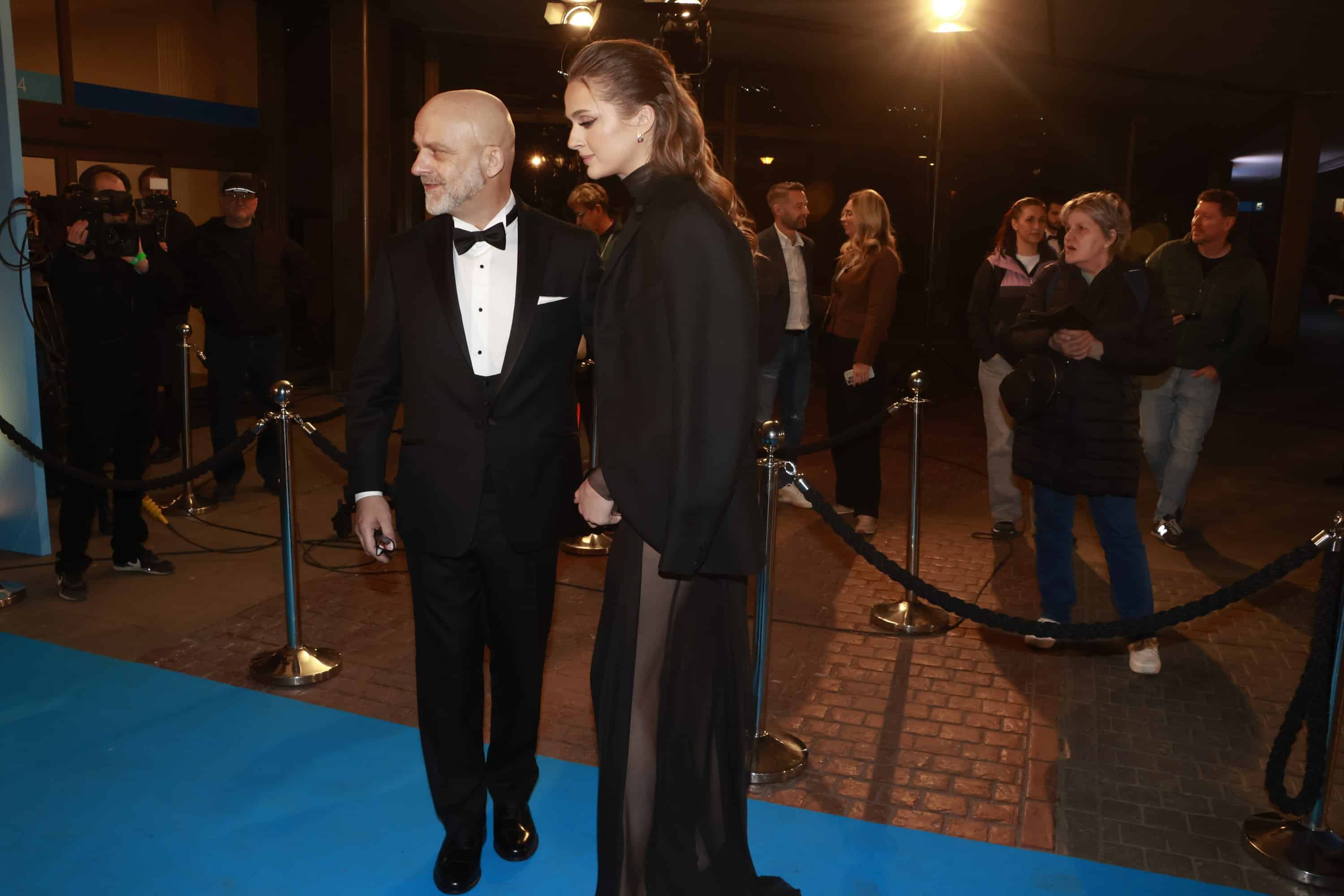 Hynek Čermák a jeho partnerka Veronika Šmídová. Foto: Nextfoto