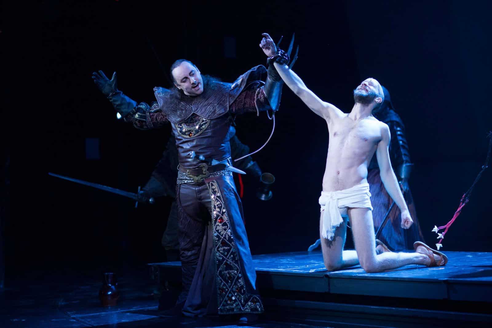 Muzikál Dracula po obnovené premiére. Foto: David Kraus / Hudební divadlo Karlín