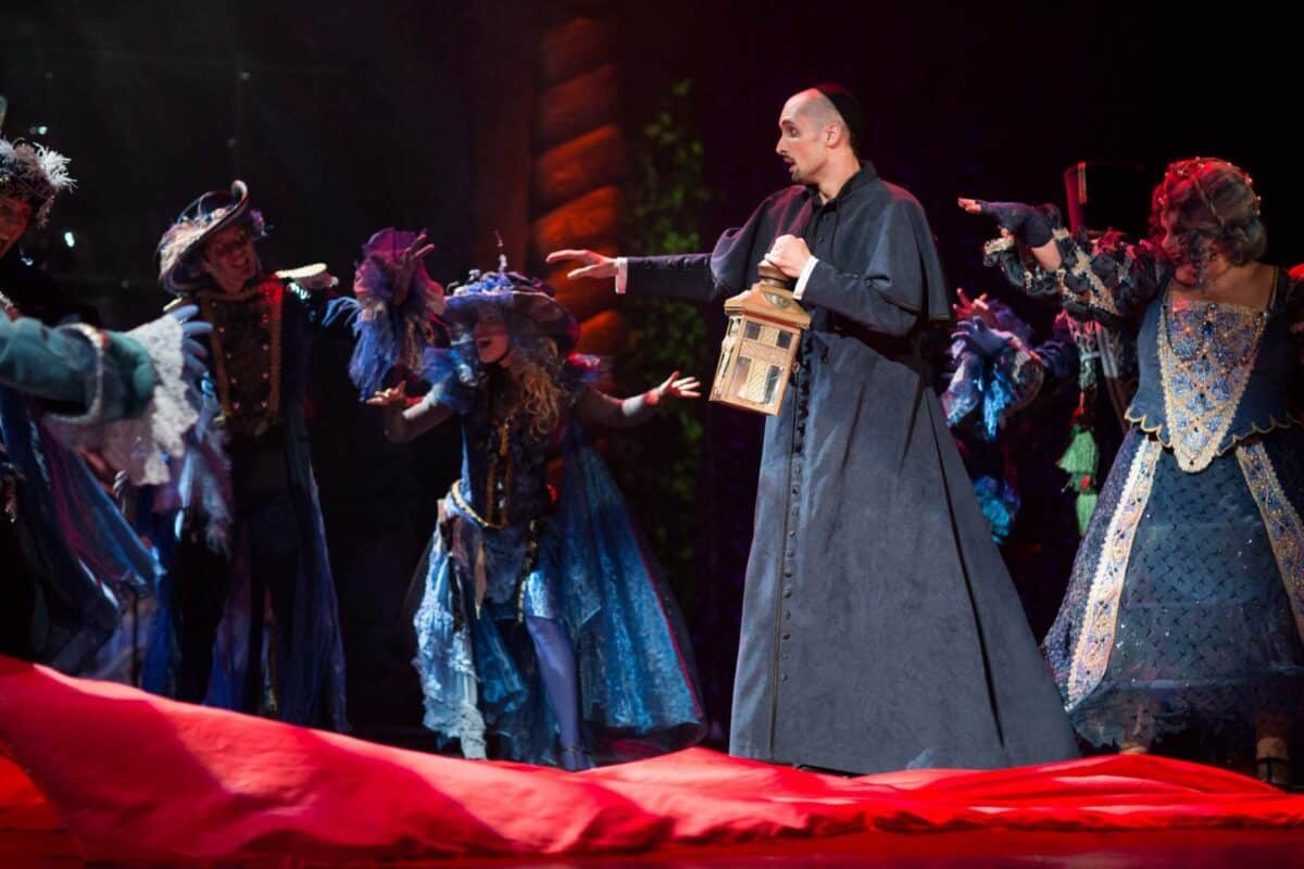 Muzikál Dracula po obnovené premiére. Foto: David Kraus / Hudební divadlo Karlín