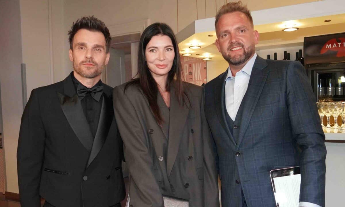 Leoš Mareš, Monika Marešová a moderátor Libor Bouček. Foto: Nextfoto