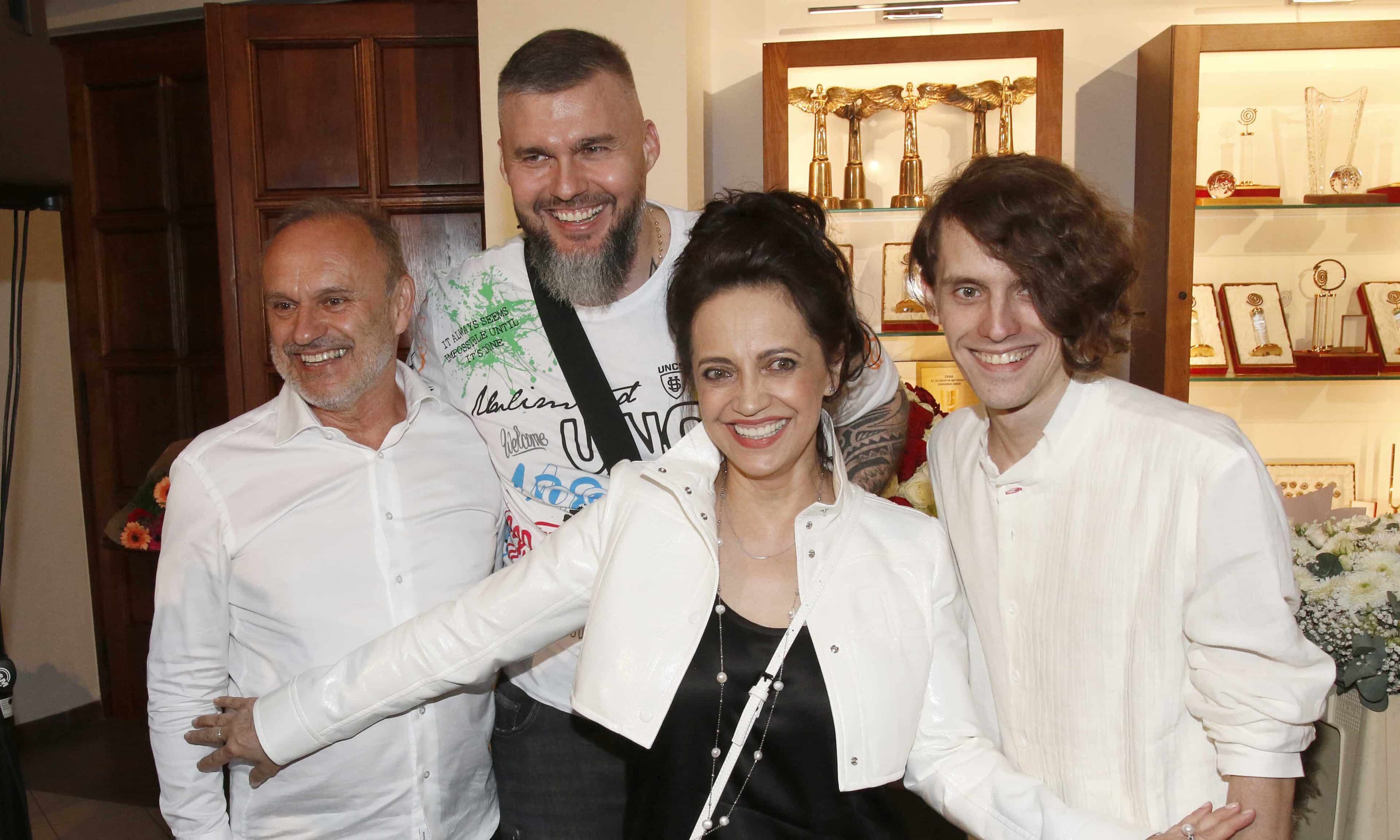 Lucie Bílá, její bratr Karel Zaňák, manžel Radek Filipi a syn Filip Kratochvíl. Foto: Nextfoto