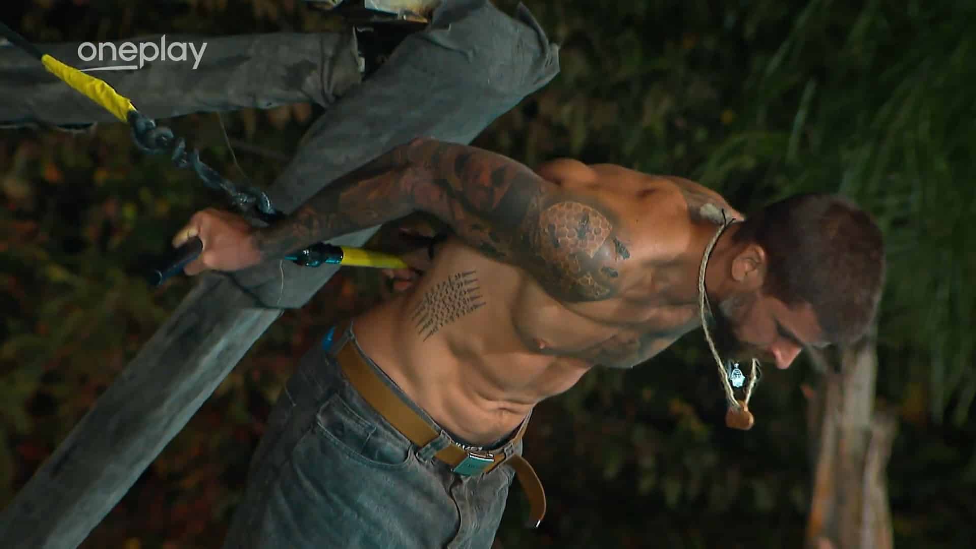 VIDEO: Adam prohrál první duel letošní řady Survivor. Video: TV Nova