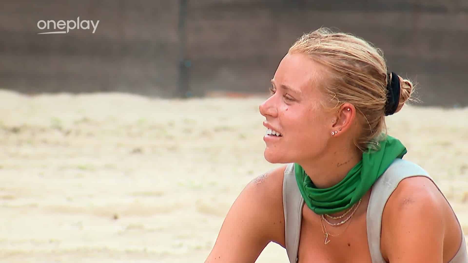 VIDEO: Standa falešně označil Viviane ze spoluúčasti na otevření krabic pokušení. Autor: TV Nova / se souhlasem
