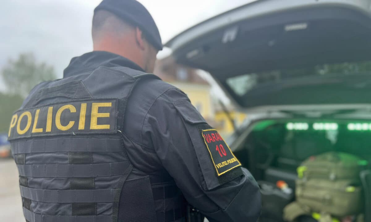 Policie zasahuje v Kynšperku nad Ohří. Foto: Policie ČR