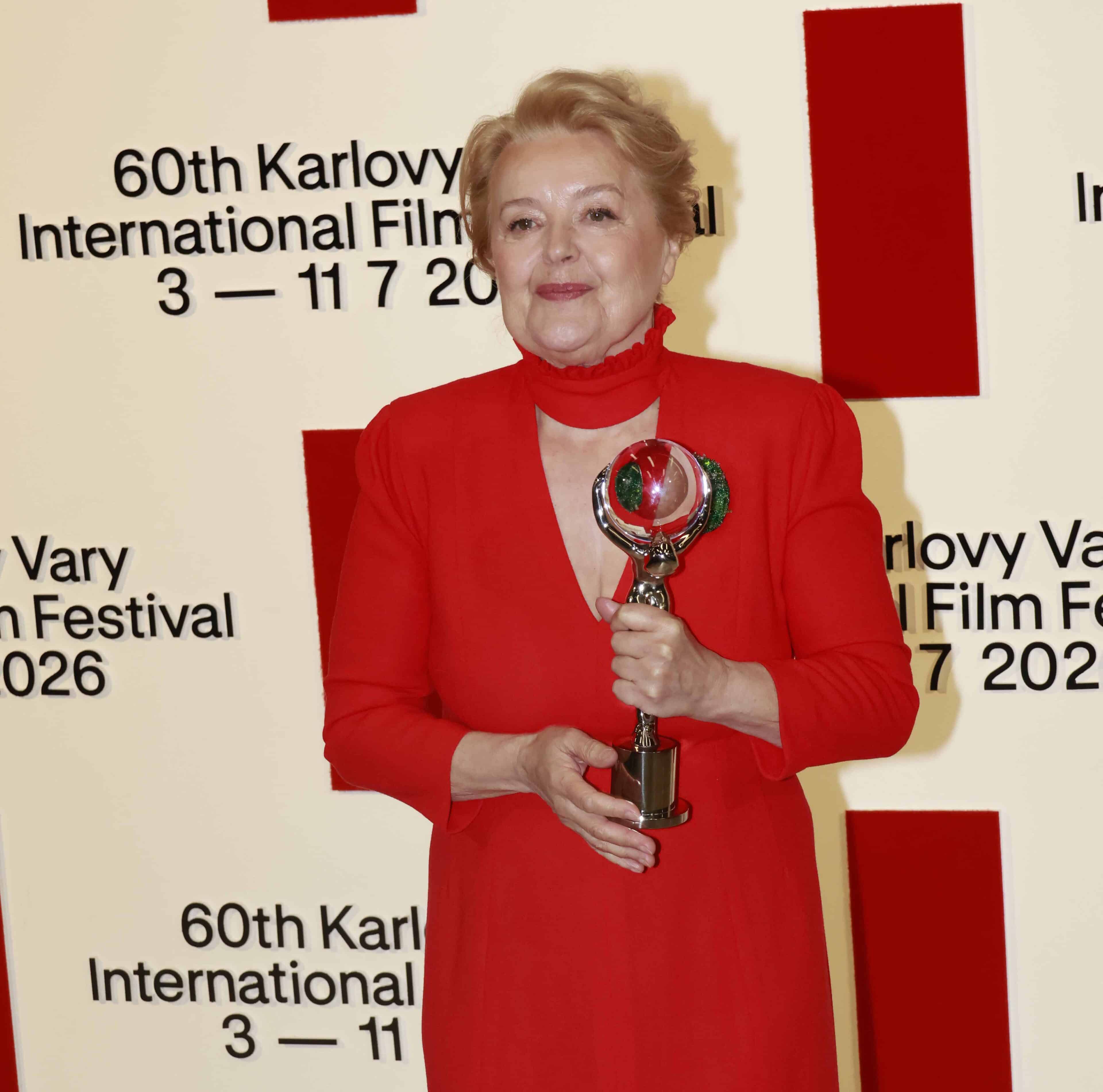 Magda Vášáryová převzala Cenu prezidenta karlovarského filmového festivalu. Foto: Nextfoto