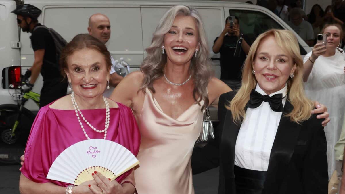 Eva Holubová, Pavlína Pořízková a Dagmar Havlová na premiéře filmu Bardotky v Praze. Foto: Nextfoto